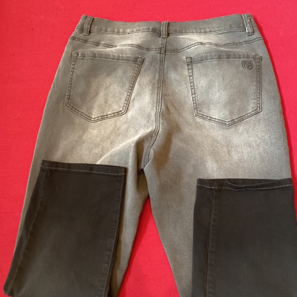 Diane Gilman DG2 brand jean ombré grey to black. - Picture 2 of 6
